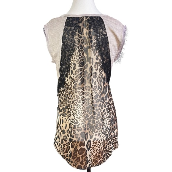 Miss Me Top Sz. S Cream Sleeveless Embellished Blouse Animal Print Metal Studded - Picture 3 of 11
